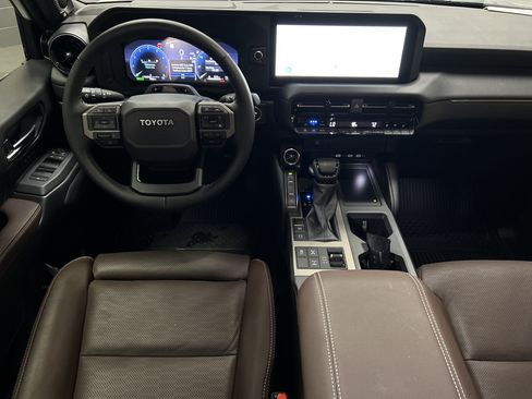 Used 2025 Toyota Land Cruiser AWD/4WD image 30