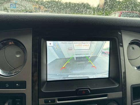 Used 2017 Ford Expedition EL Limited image 34