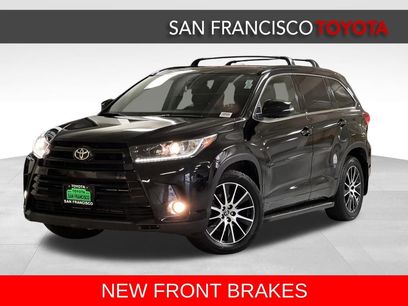 Used 2018 Toyota Highlander SE