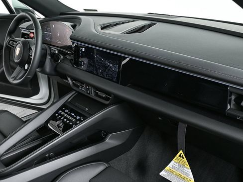 New 2025 Porsche Macan 4S Electric image 29