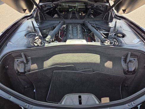 Used 2024 Chevrolet Corvette Stingray Coupe w/ Z51 Performance Package image 13