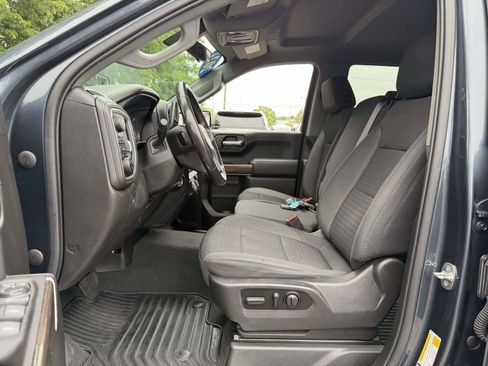 Used 2022 Chevrolet Silverado 1500 LT AWD/4WD image 9