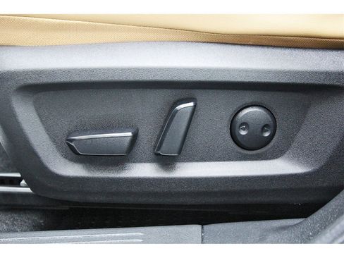 Used 2023 Nissan Rogue Platinum w/ Platinum Premium Package image 26