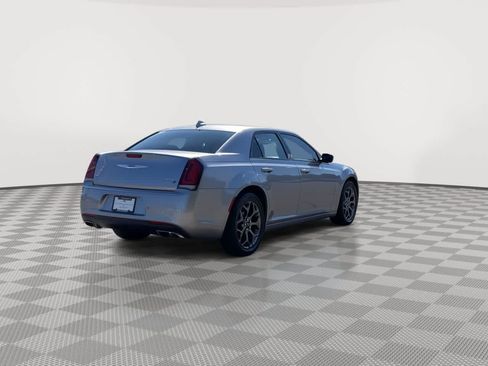 Used 2016 Chrysler 300 S w/ 300S Premium Group AWD/4WD image 8
