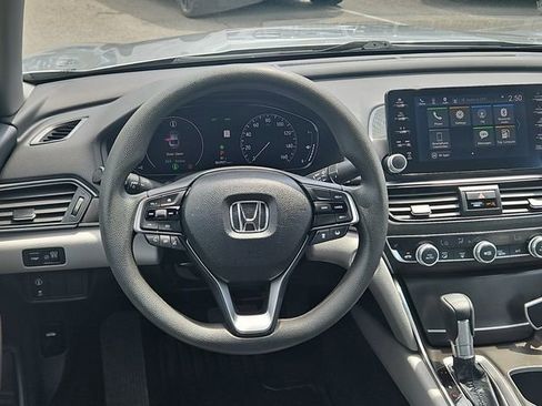 Used 2018 Honda Accord EX image 20