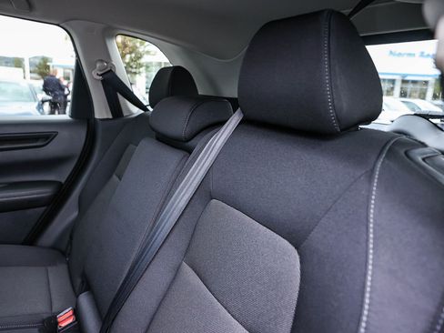 Used 2025 Honda CR-V LX image 25