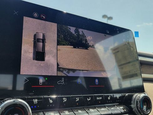 New 2026 GMC Canyon Denali AWD/4WD image 22