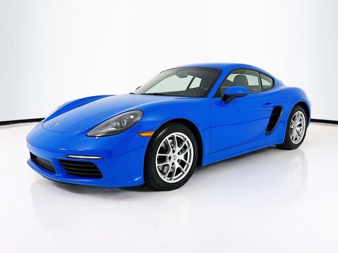 Certified 2024 Porsche 718 Cayman RWD image 1