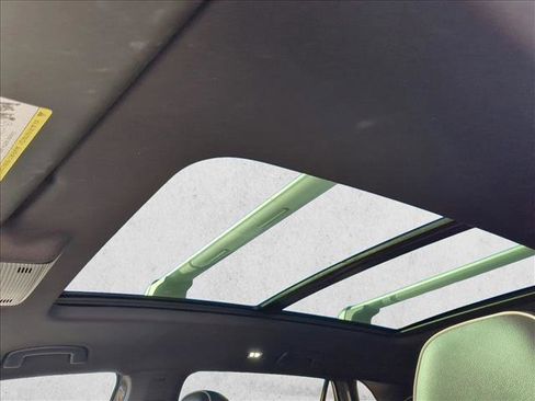 Used 2024 Volkswagen Atlas Cross Sport SEL Premium R-Line image 16