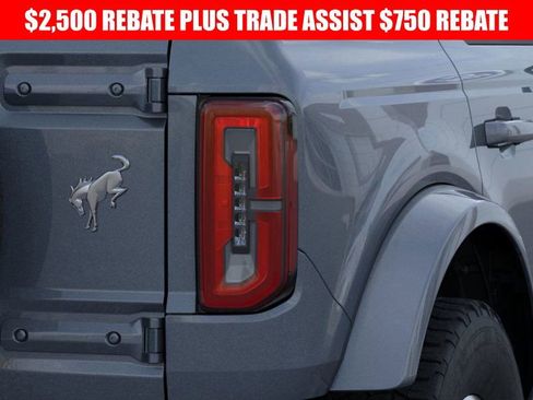 New 2025 Ford Bronco Outer Banks image 23