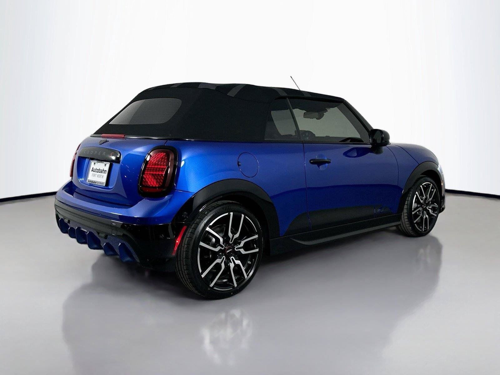 Used 2026 MINI Cooper S FWD image 5
