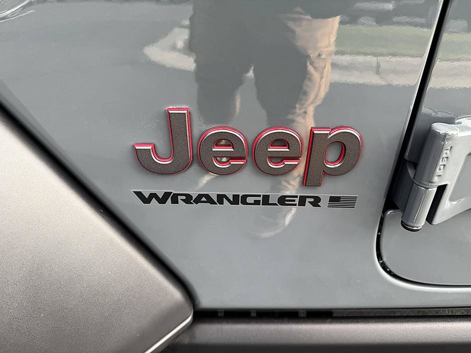 Used 2024 Jeep Wrangler Unlimited Rubicon w/ Capability Package AWD/4WD image 32