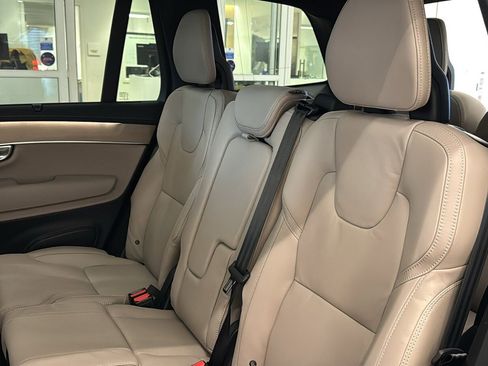 New 2026 Volvo XC90 T8 Ultra w/ Protection Package AWD/4WD image 26