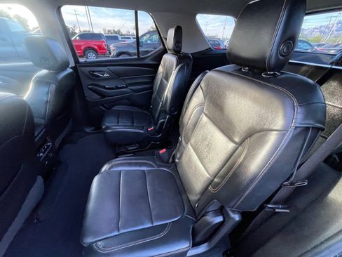 Used 2018 Chevrolet Traverse LT image 21
