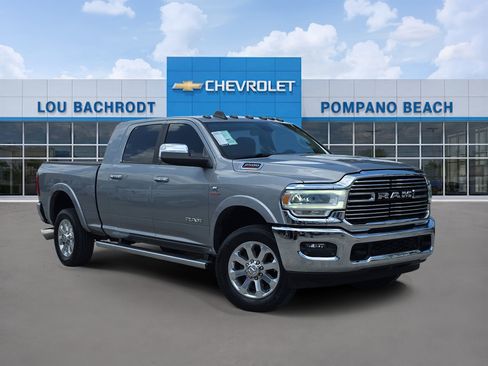 Used 2019 RAM 2500 Laramie AWD/4WD image 1