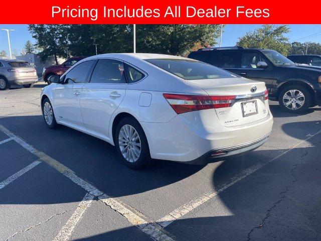 Used 2013 Toyota Avalon XLE Premium FWD image 5