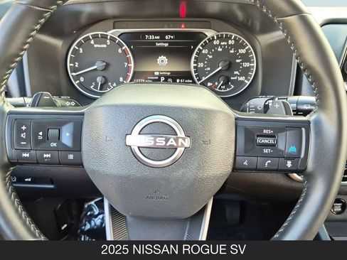 Certified 2025 Nissan Rogue SV w/ SV Premium Package FWD image 12