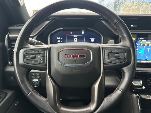 Used 2022 GMC Sierra 1500 AT4 w/ AT4 Premium Package image 24