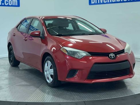 Used 2014 Toyota Corolla LE FWD image 36