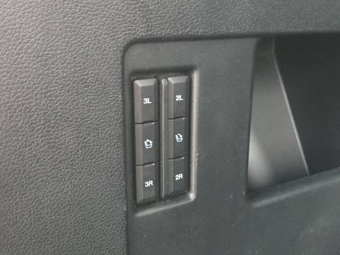 Used 2020 Ford Expedition Limited w/ Equipment Group 301A AWD/4WD image 12