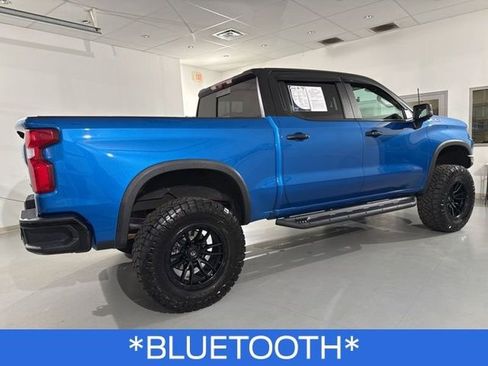 Used 2023 Chevrolet Silverado 1500 ZR2 image 14