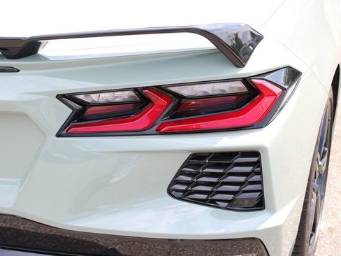 Used 2024 Chevrolet Corvette Stingray Coupe w/ Z51 Performance Package RWD image 31