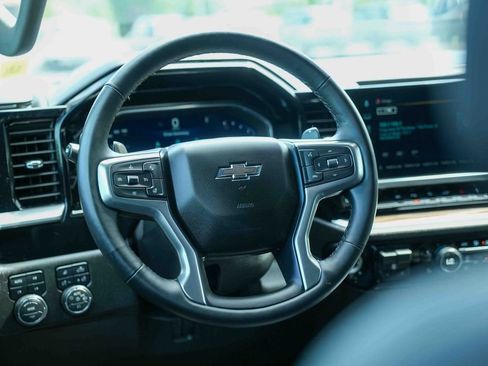 Used 2025 Chevrolet Silverado 1500 RST w/ Redline Edition AWD/4WD image 22