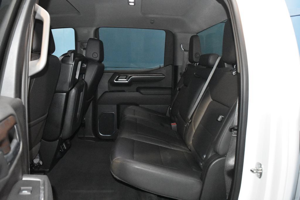 Used 2024 GMC Sierra 1500 SLT AWD/4WD image 20