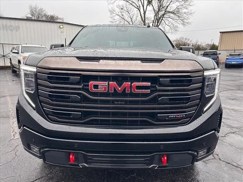 Certified 2023 GMC Sierra 1500 AT4X image 4