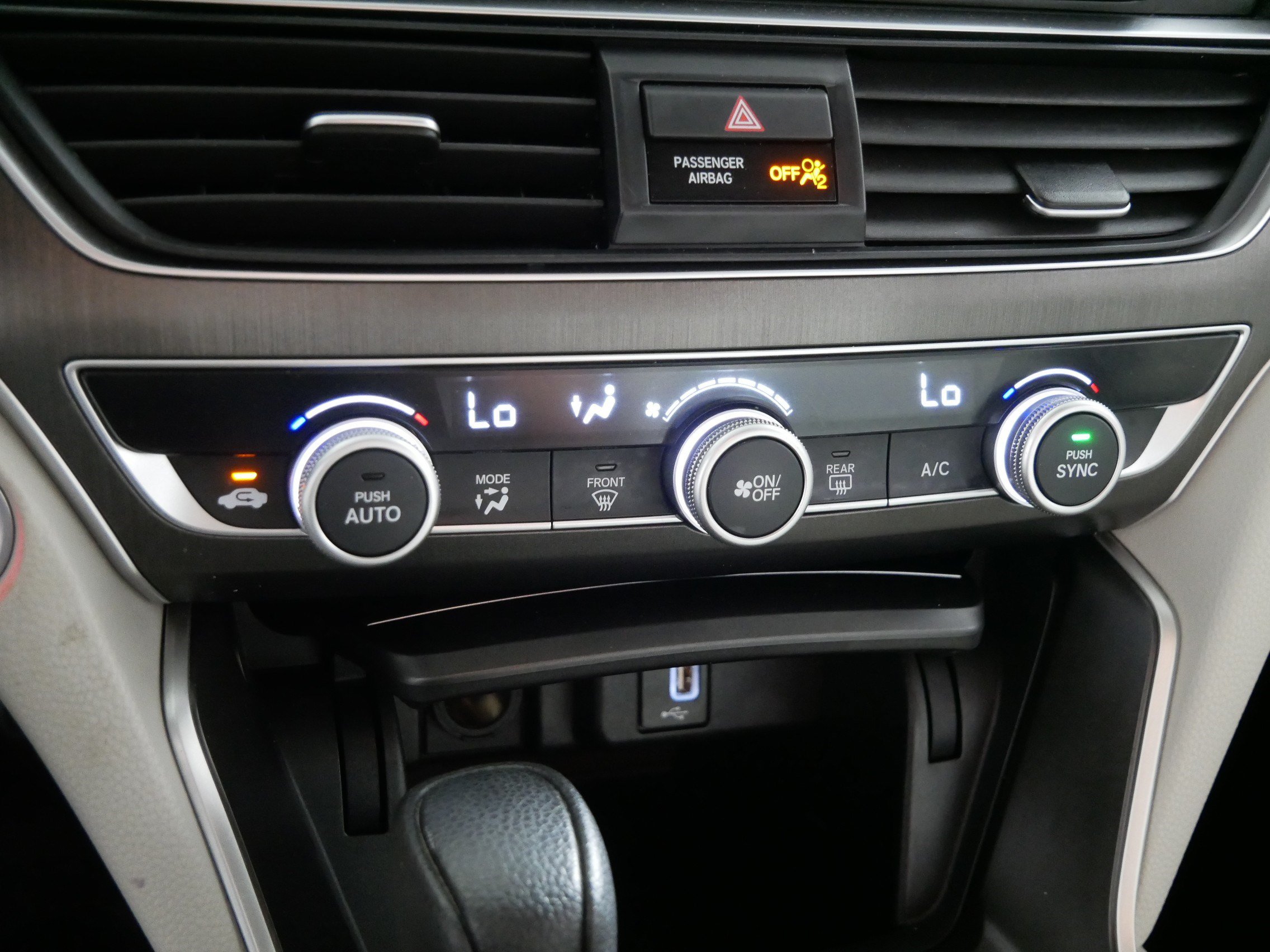 Used 2018 Honda Accord LX image 23