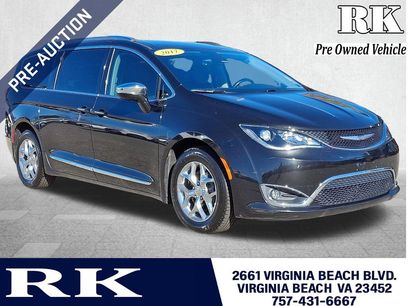 Used 2017 Chrysler Pacifica Limited