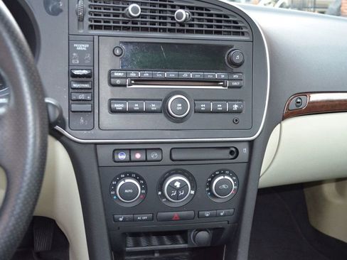 Used 2008 Saab 9-3 2.0T w/ Cold Weather Package image 21