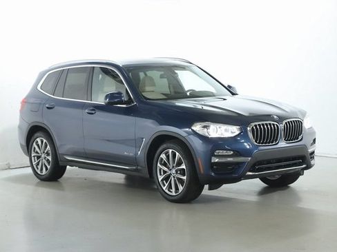 Used 2018 BMW X3 xDrive30i AWD/4WD image 11