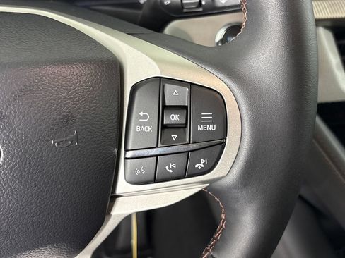 New 2026 Ford Explorer Active w/ Active Comfort Package RWD image 21