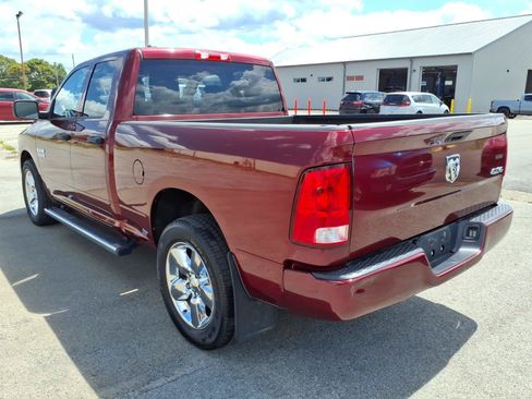 Used 2019 RAM 1500 Express w/ Express Value Package AWD/4WD image 7
