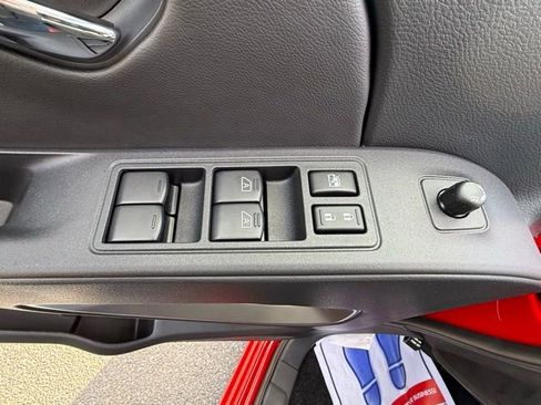 New 2026 Nissan Frontier SV w/ SV Convenience Package image 11