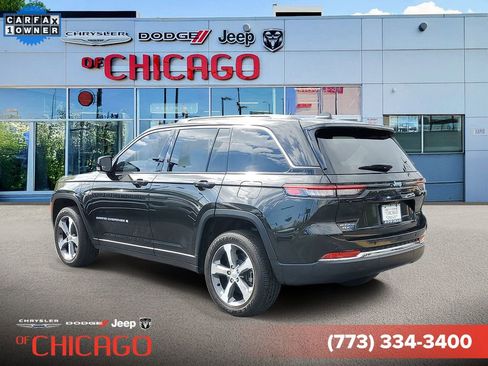 Used 2024 Jeep Grand Cherokee Limited 4xe w/ Trailer Tow Package AWD/4WD image 3
