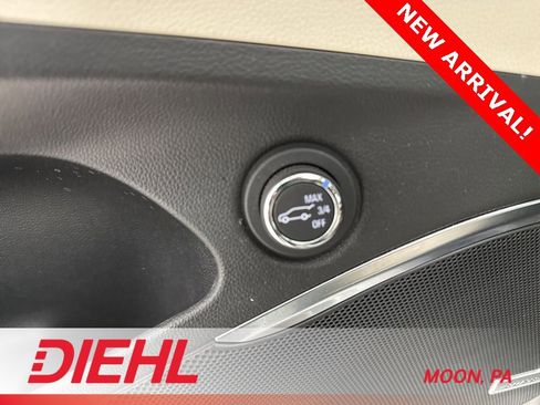 Used 2023 Buick Enclave Essence w/ Experience Buick Package image 25