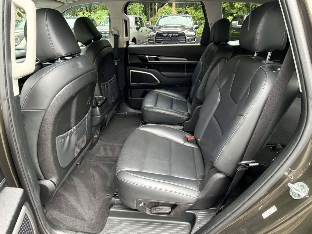 Used 2020 Kia Telluride S AWD/4WD image 16