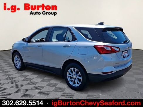 Certified 2021 Chevrolet Equinox LS FWD image 4