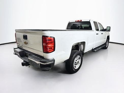 Used 2018 Chevrolet Silverado 2500 W/T w/ WT Convenience Package RWD image 9