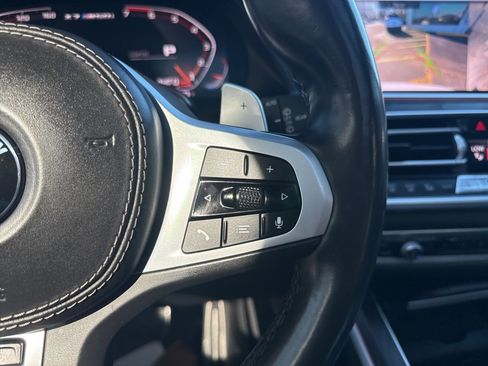 Used 2020 BMW X7 M50i w/ Dynamic Handling Package image 27