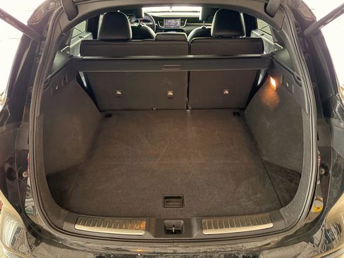 Used 2019 INFINITI QX50 Essential image 16