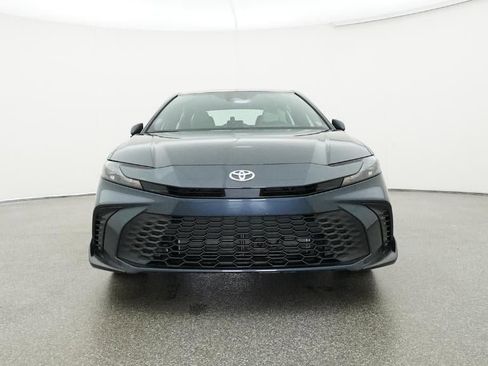 New 2026 Toyota Camry SE image 31
