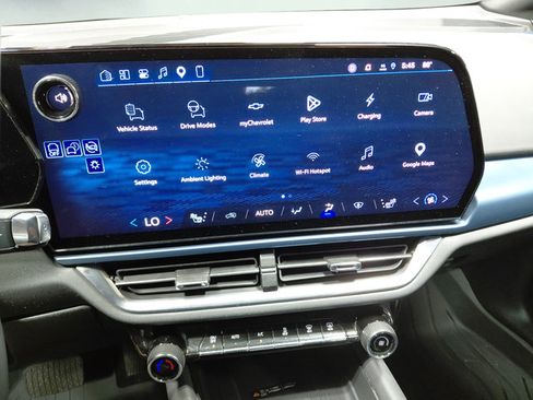 Used 2025 Chevrolet Equinox EV LT w/ Convenience Package FWD image 29