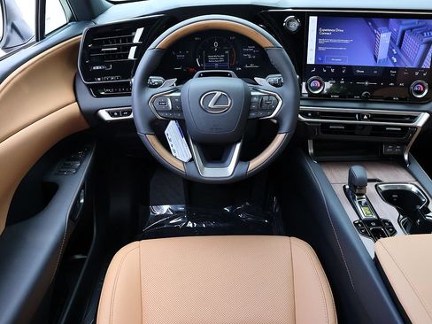 New 2026 Lexus RX 350 Premium AWD/4WD image 16