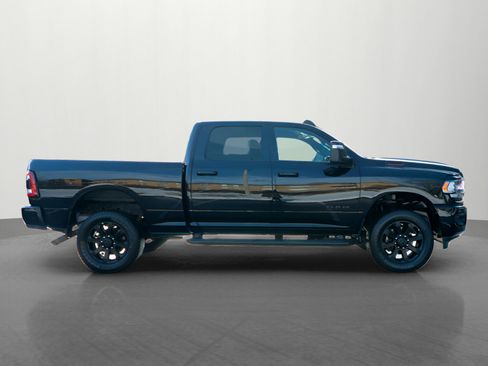 Used 2024 RAM 2500 Big Horn w/ Night Edition image 8