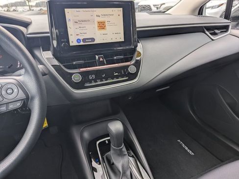 Used 2026 Toyota Corolla LE image 24