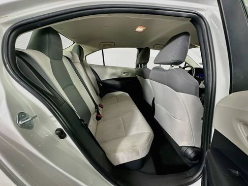 Used 2021 Toyota Corolla LE w/ Carpet Mat Package (TMS) FWD image 26