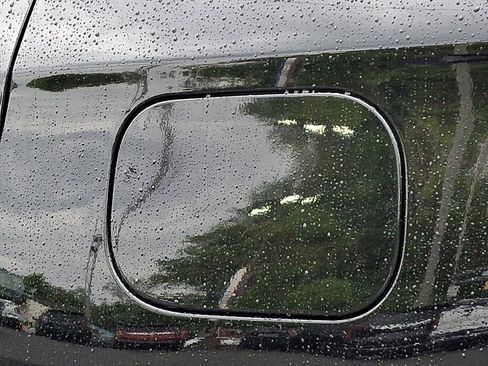 Certified 2024 Chevrolet Equinox LS w/ LS Convenience Package AWD/4WD image 30